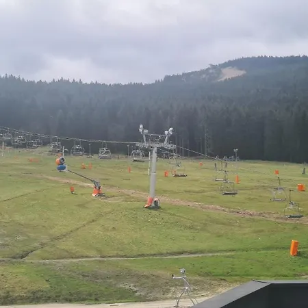 Czarna Perla Czarna Gora 402 *