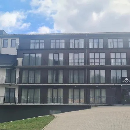 Czarna Perla Czarna Gora 402 Sienna (Klodzko)