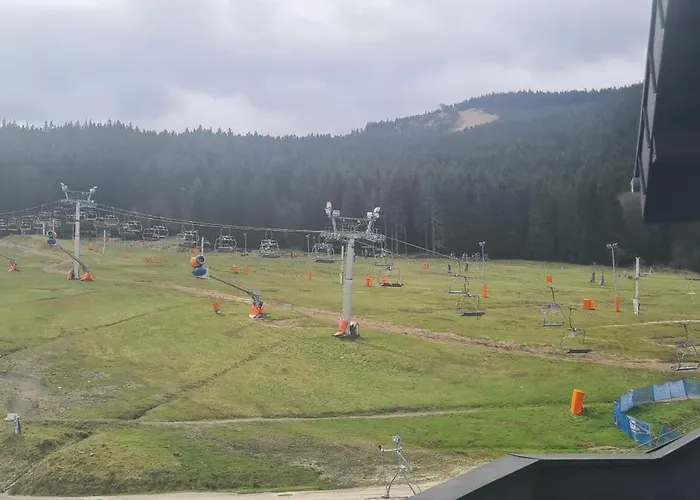 Czarna Perla Czarna Gora 402 *